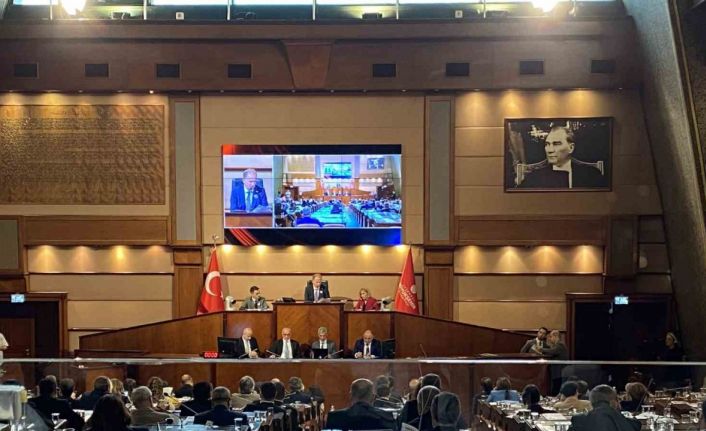 İBB Meclisi’nde Ekrem İmamoğlu’nun, eski Ordu Valisi’ne hakaret gerginliği