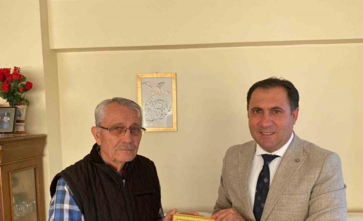 İl Müdürü Türkoğlu, Kıbrıs Gazisi Durak’ı ziyaret etti