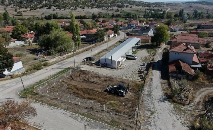 İnönü Belediyesi Dereyalak Mahallesi’ne yeni park kazandırıyor