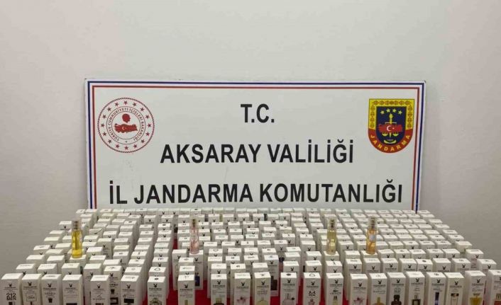 Jandarmadan kaçak parfüm operasyonu: 2 gözaltı