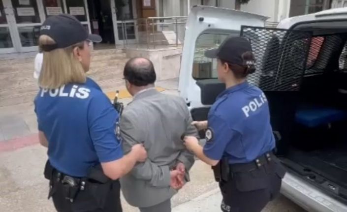 Kadına şiddet suçundan aranıyordu, kadın polislere yakalandı