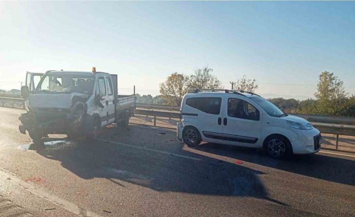 Karacabey’de zincirleme kaza: 9 yaralı