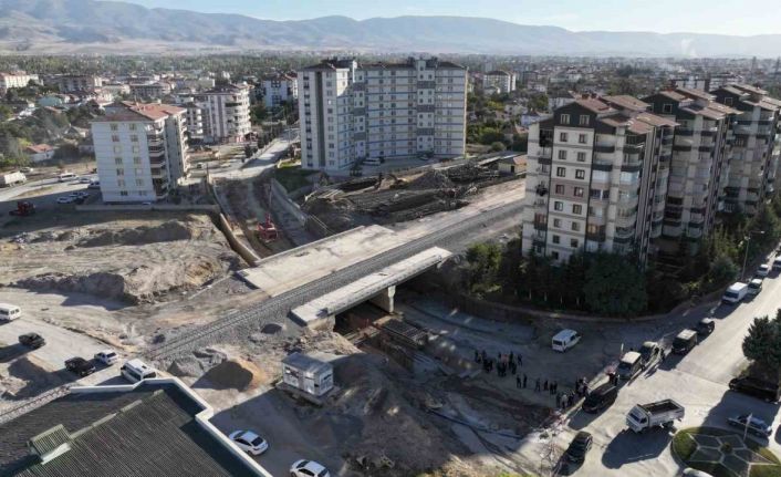 Karaman-Ulukışla Hızlı Tren Hattında çalışmalar devam ediyor