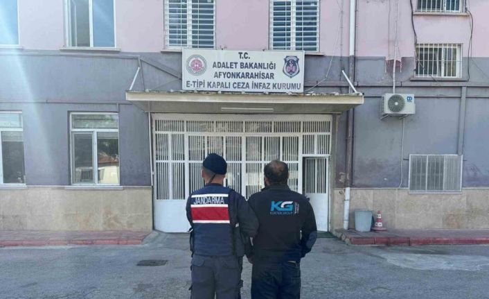 Kasten yaralama suçundan aranan şahsı jandarma yakaladı