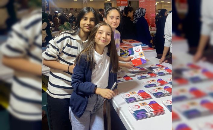 Kayseri Kitap Fuarı’ndaki genç yazarlardan anlamlı proje