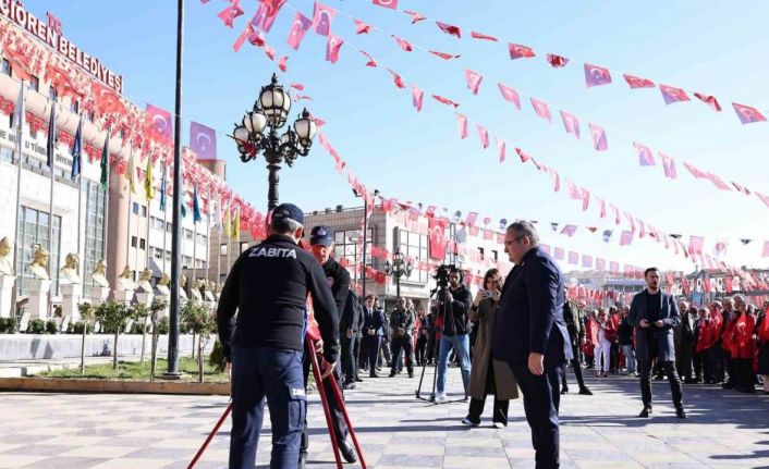 Keçiören’de Cumhuriyet Bayramı’nın 101. yılı kutlandı