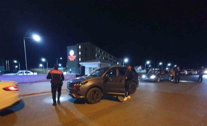 Kırşehir polisi yurtlar bölgesinde denetim yaptı