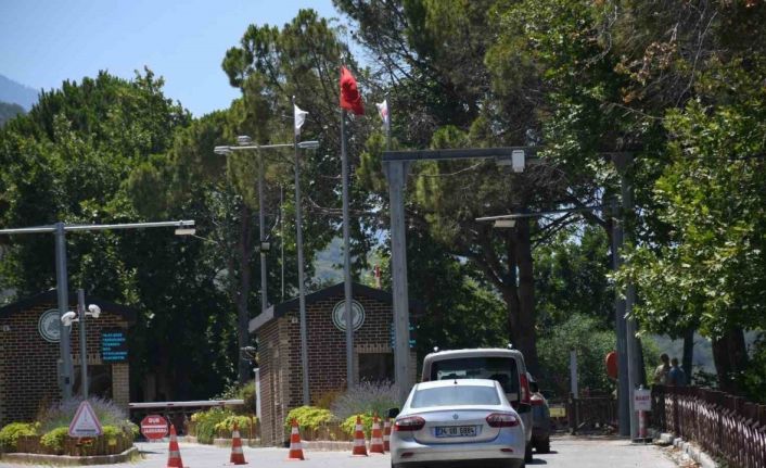 Kuşadası Dilek Yarımadası Milli Parkı Müdürlüğü’nden HGS ihlali uyarısı