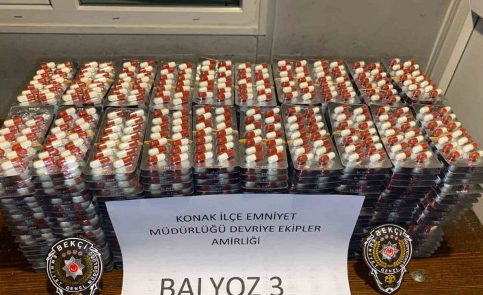 Makarna kolisinden 5 bin 559 adet uyuşturucu hap çıktı