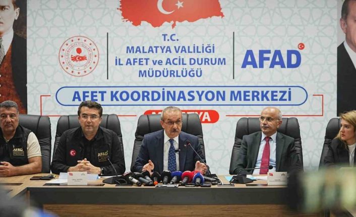 Malatya Kale depreminde 249 kişi kaçarken yaralandı