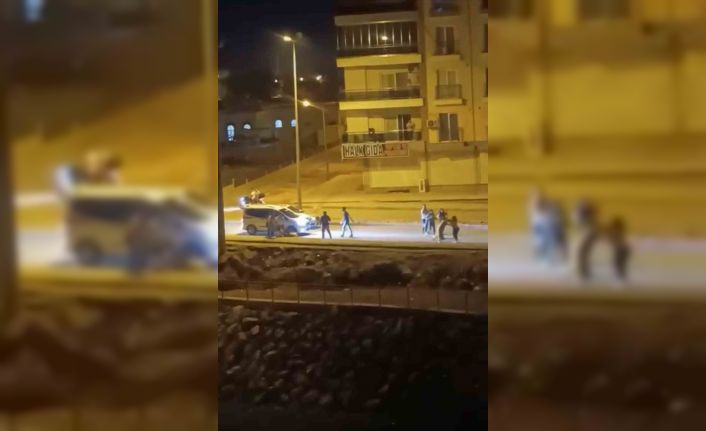 Mardin’de kadınların cadde ortasında taşlı sopalı kavgası