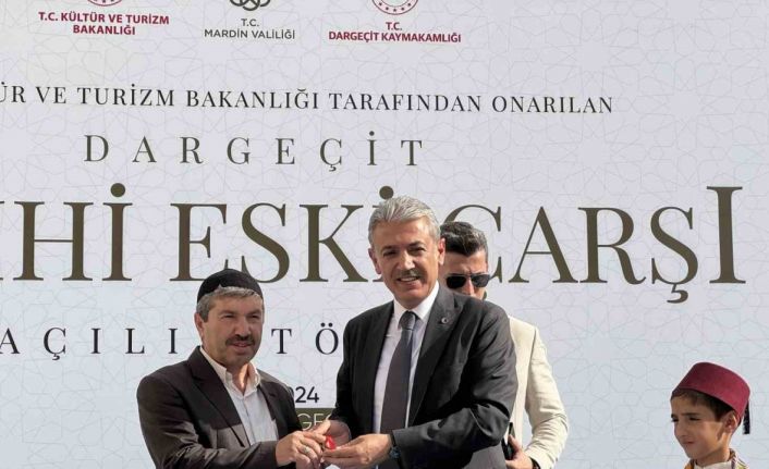 Mardin’de restorasyonu tamamlanan 400 yıllık Süryani Çarşısı açıldı