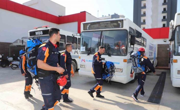 Mersin Büyükşehir Belediyesi’nden deprem tatbikatı