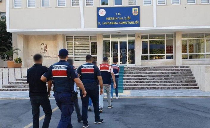 Mersin merkezli göçmen kaçakçılığı operasyonunda 5 şüpheli yakalandı