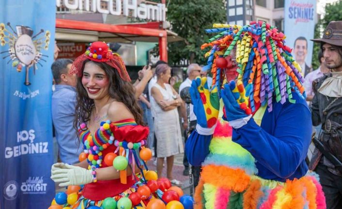 Mersin’de ’Kushimoto Sokak Sanatçıları Festivali’ coşkusu