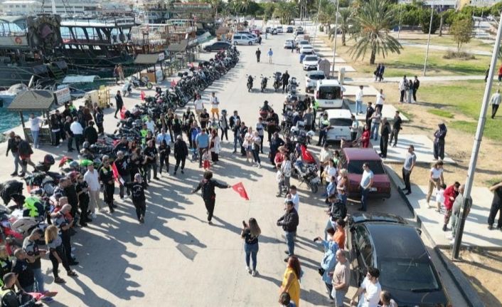 Mersinli motorcular, 29 Ekim coşkusunu bu yıl Silifke’de yaşadı