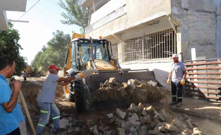 Nazilli Yeşilyurt Mahallesi’nde yollar yenileniyor