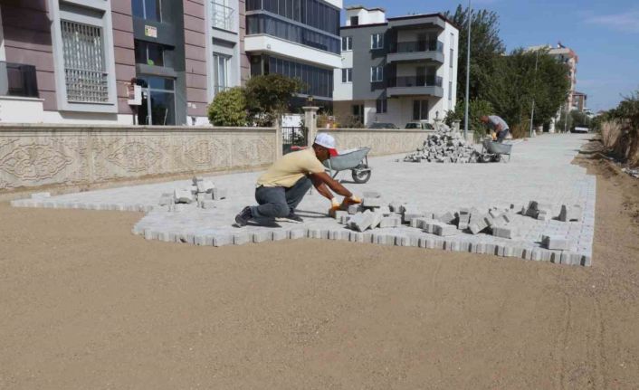 Nazilli’de yol çalışmaları sürüyor