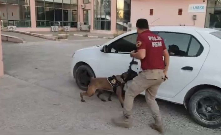 Osmaniye’de durdurulan otomobilde 33 kilo 400 gram uyuşturucu çıktı