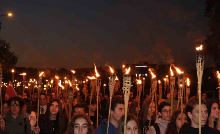 Şahinkaya Eğitim Kurumlarından, Cumhuriyet aydınlığına yaraşır kutlamalar