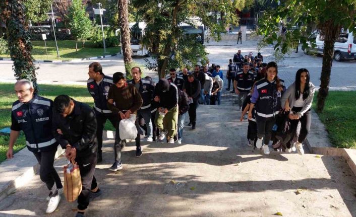 Samsun merkezli 13 ilde yasadışı bahis operasyonu: 39 gözaltı