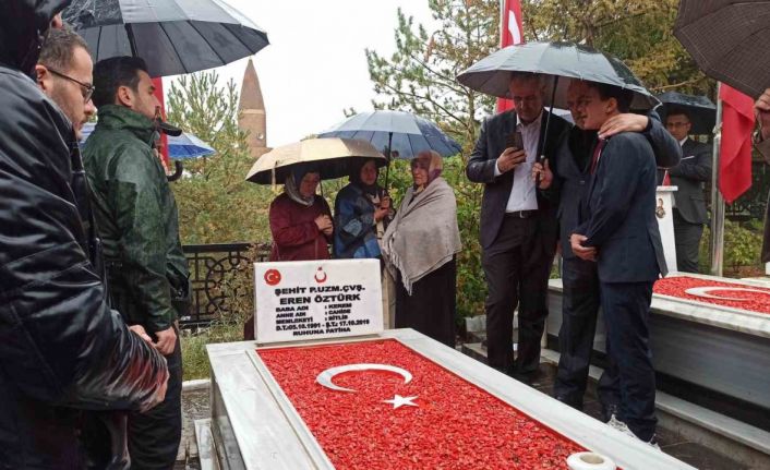 Şehit Eren Öztürk şehadetinin yıl dönümünde anıldı