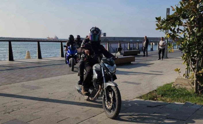 Şiddet mağduru kadının yardım istediği motosikletli karakola böyle yetiştirdi