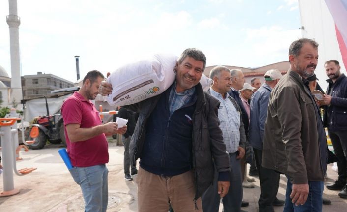 Sındırgı’da Süt Otu tohumları çiftçiyle buluştu