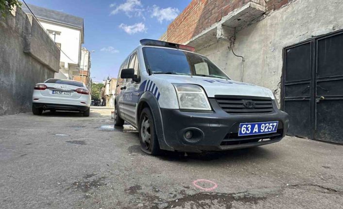 Siverek’te olaya müdahaleye giden polise ateş açıldı