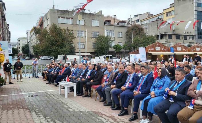 Sultangazi’de Erzurum Yöresel Günleri’ne vatandaşlar yoğun ilgi gösterdi