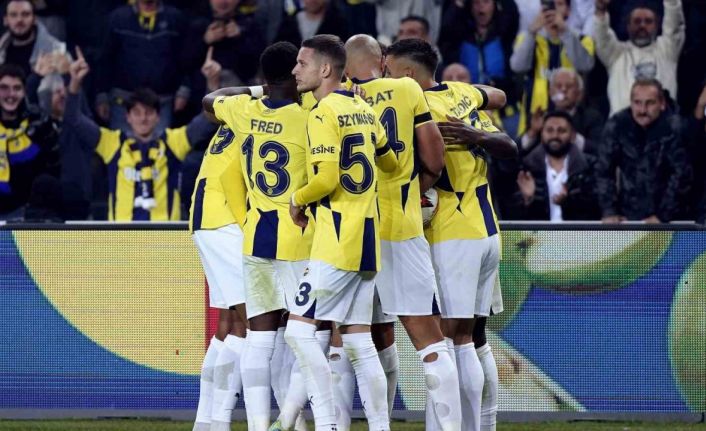 UEFA Avrupa Ligi: Fenerbahçe: 1 - Manchester United: 1 (Maç sonucu)