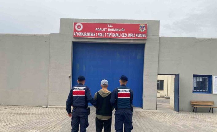 20 yıl hapis cezasıyla aranan şahıs jandarma tarafından yakalandı