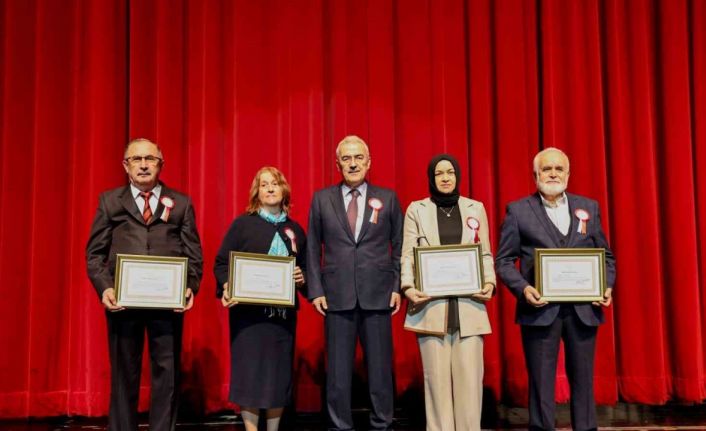 24 Kasım Öğretmenler Günü Bursa’da kutlandı