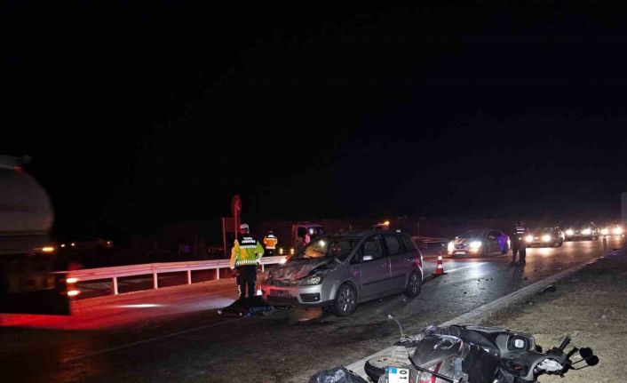 Adana’da otomobil motosiklete çarptı: 1 ölü, 3 yaralı