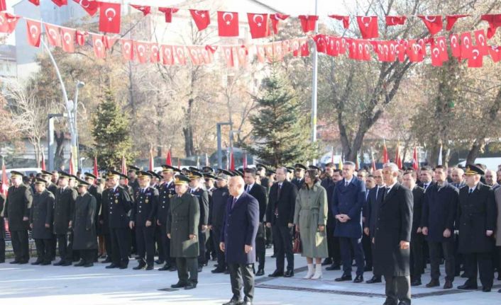 Ağrı’da Atatürk’ü anma töreni düzenlendi