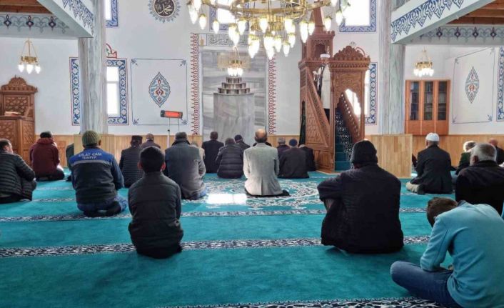 Akkoyunlu Kutlubey Camii onarılarak ibadete açıldı