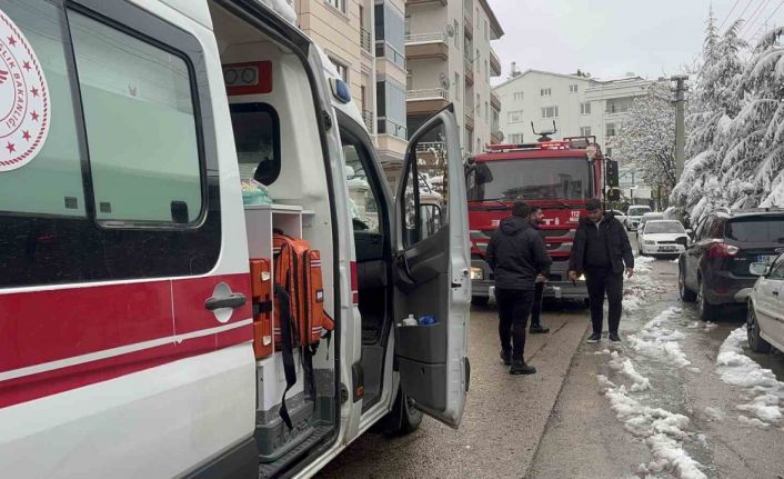 Aksaray’da öğretmenevinde yangın paniği