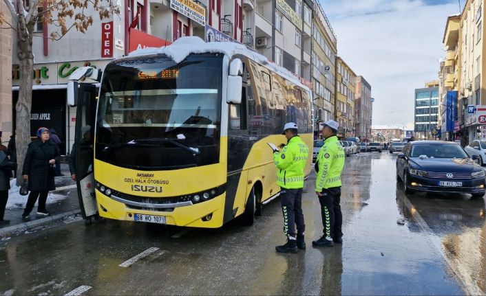 Aksaray’da toplu taşıma araçları denetleniyor