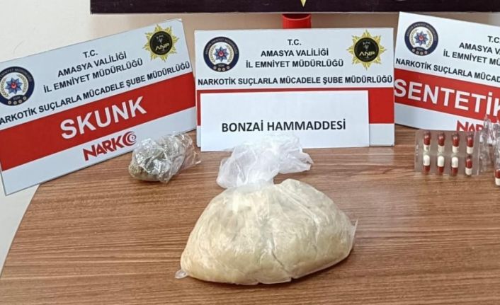 Amasya polisinden uyuşturucu operasyonu: 3 tutuklama