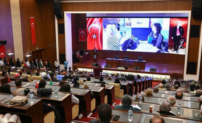 Ankara Büyükşehir’den internet bağımlılığına dikkat çeken panel