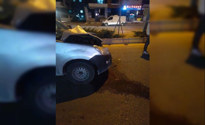 Ankara’da otomobilin çarptığı 2 yaya yaralandı