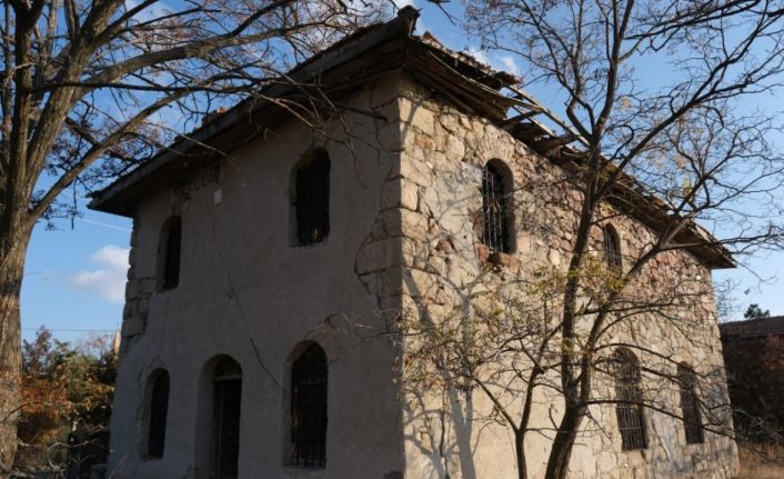 Asırlık Yağlıpınar Camii harabeye döndü