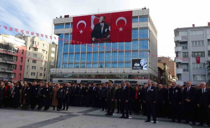 Atatürk, vefatının 86. yıldönümünde Uşak’ta anıldı