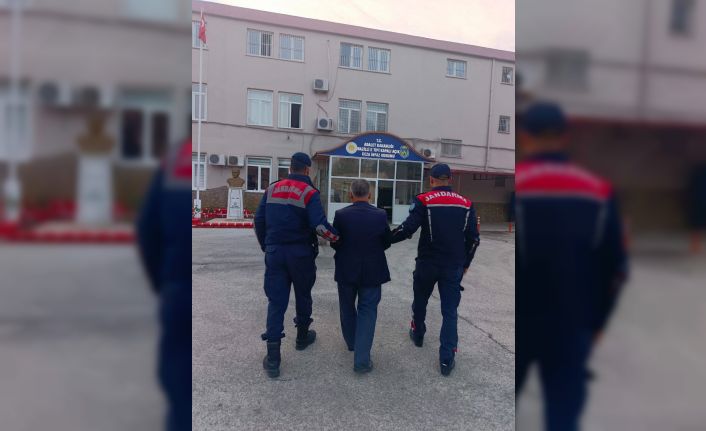 Aydın’da Jandarmadan Çember operasyonu: 32 aranan şahıs yakalandı