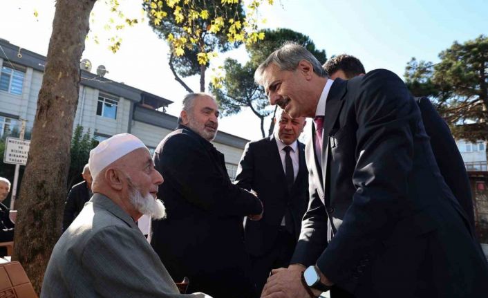 Başkan Alemdar: “Her anımızda Sakarya’ya hizmet için çalışıyoruz”