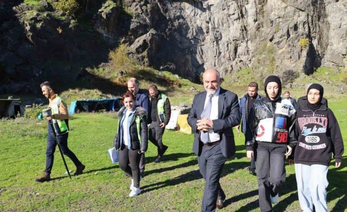 Başkan Sandıkçı: "Geleceğimizi güçlü kılmanın yolu donanımlı nesilleri toplumumuza kazandırmak"