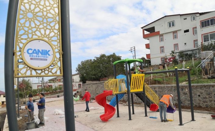 Başkan Sandıkçı: “Tüm mahallelerimize yeni sosyal yaşam alanları kazandırıyoruz"