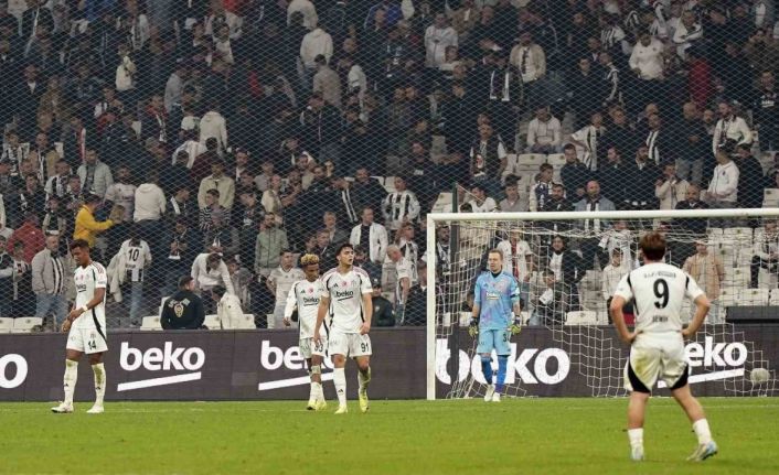 Beşiktaş, Süper Lig’de evindeki ilk yenilgisini aldı