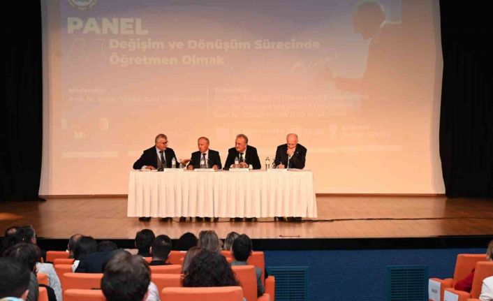 BEUN’da “Değişim ve Dönüşüm Sürecinde Öğretmen Olmak” başlıklı panel gerçekleştirildi