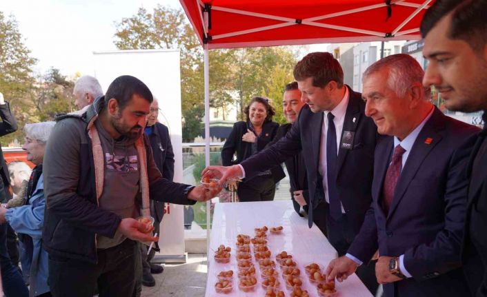 Bilecik’te Atatürk için lokma döktürüldü